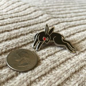 Jackrabbit pin